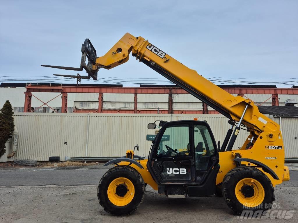 JCB 507-42 Teleszkópos rakodók
