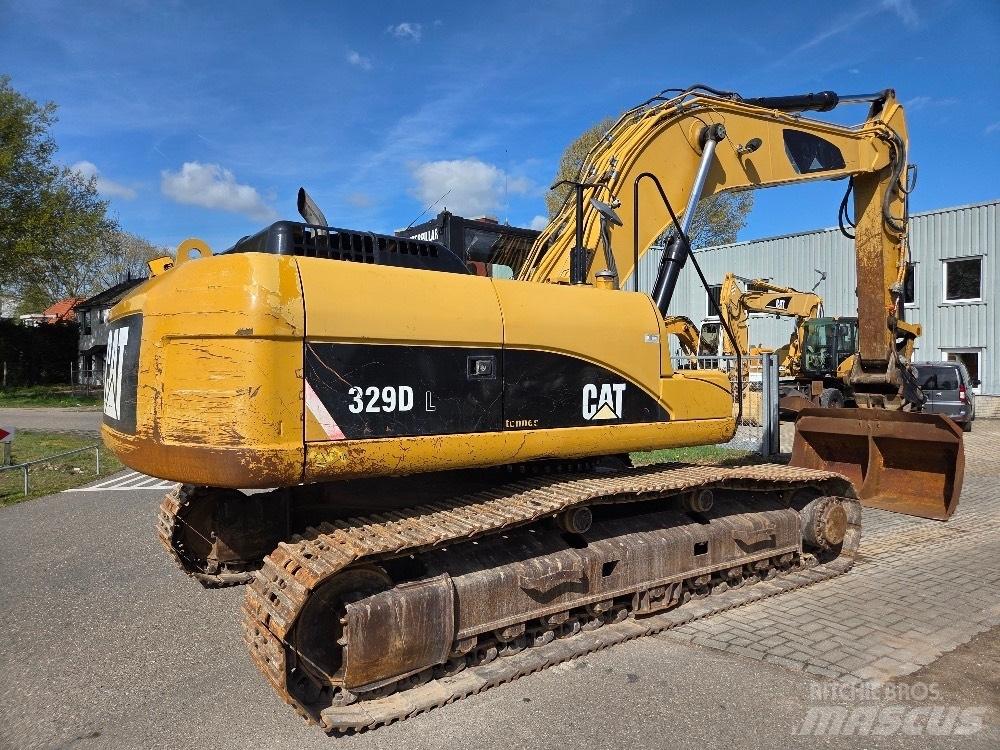 CAT 329DL Lánctalpas kotrók