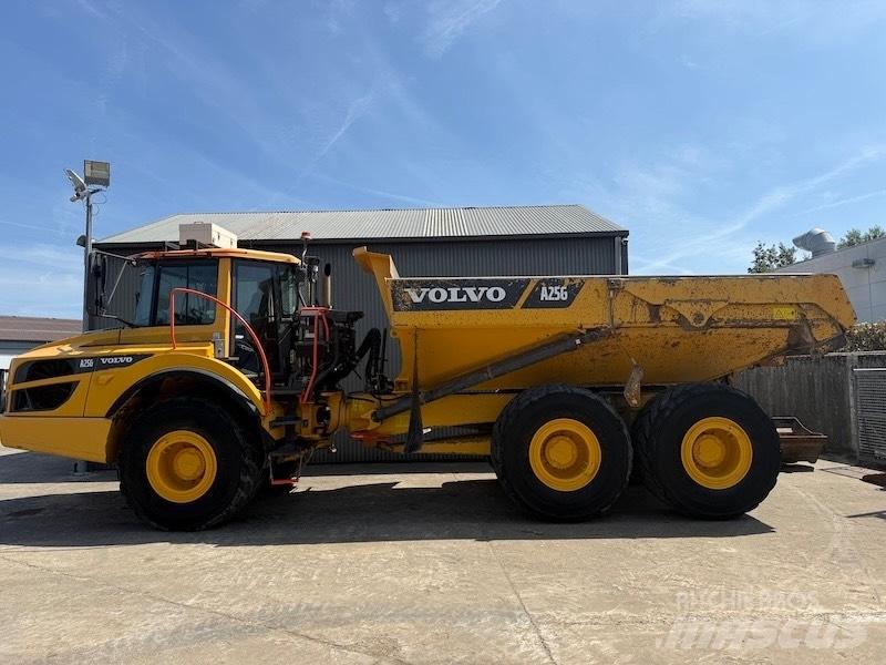 Volvo A 25 G Csuklósdömperek