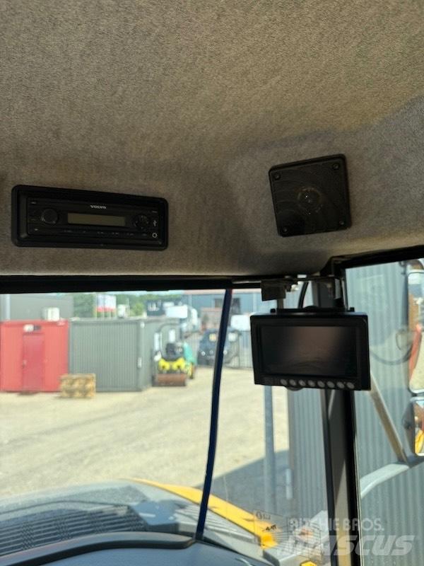 Volvo A 25 G Csuklósdömperek