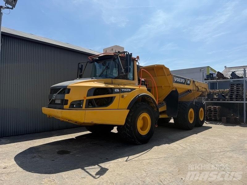 Volvo A 25 G Csuklósdömperek
