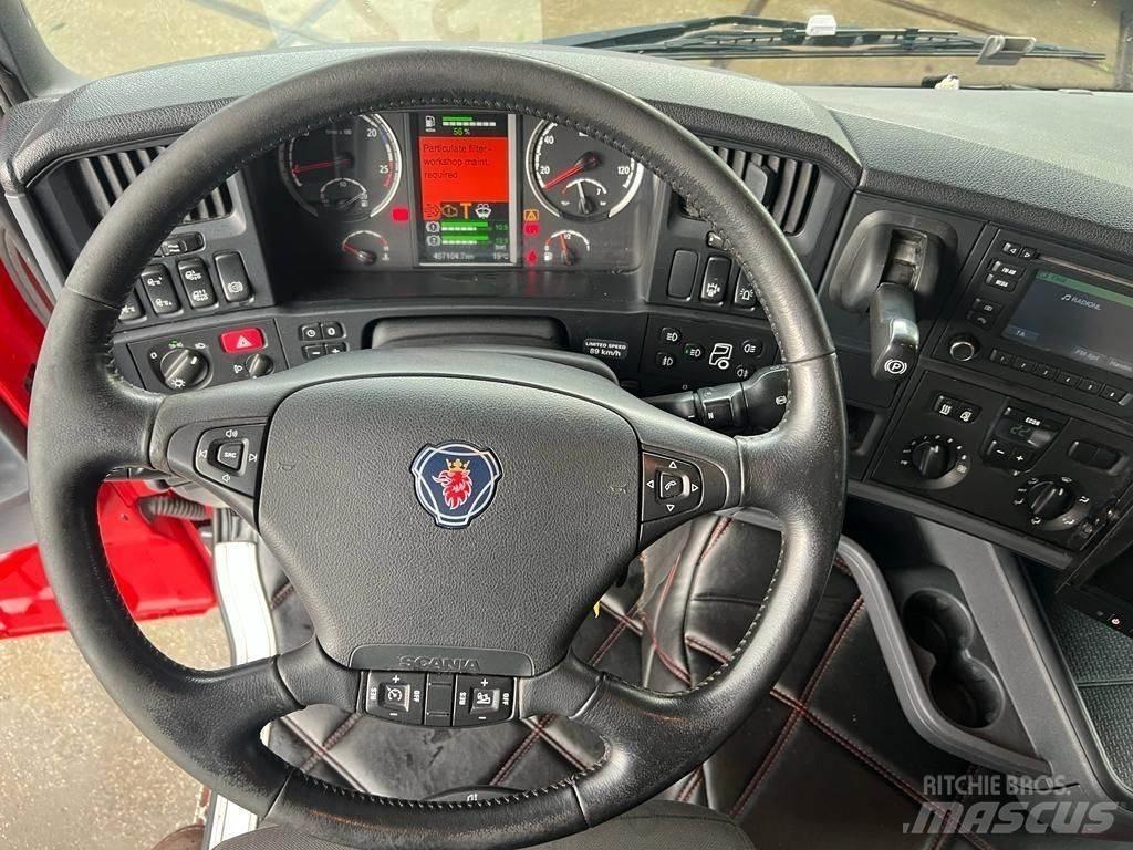 Scania R580 8x4 Nyergesvontatók