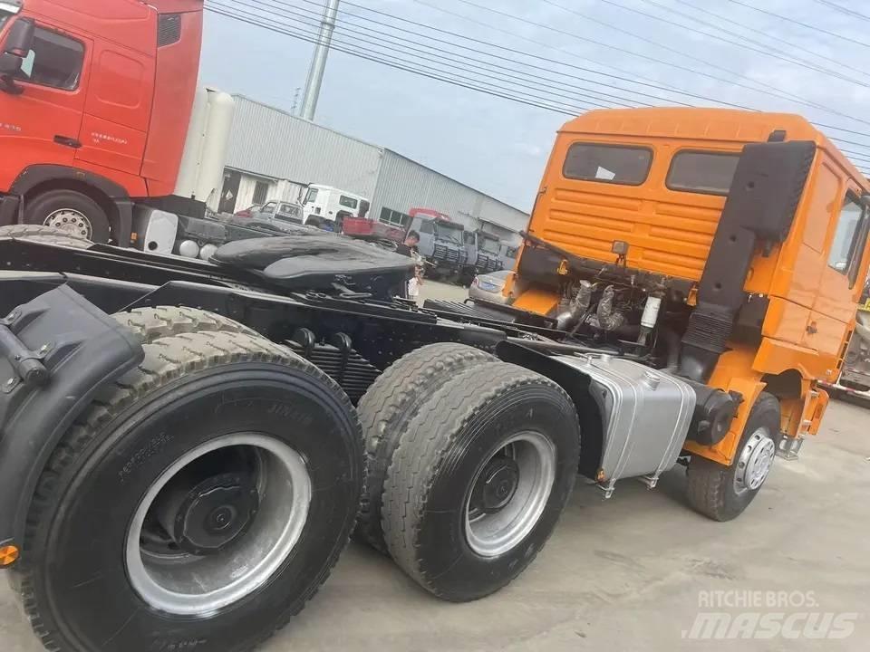 Shacman F3000 6X4 Nyergesvontatók