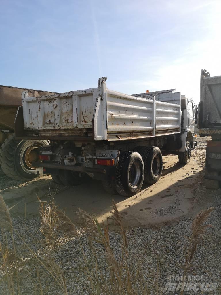 Scania 113 Billenő teherautók