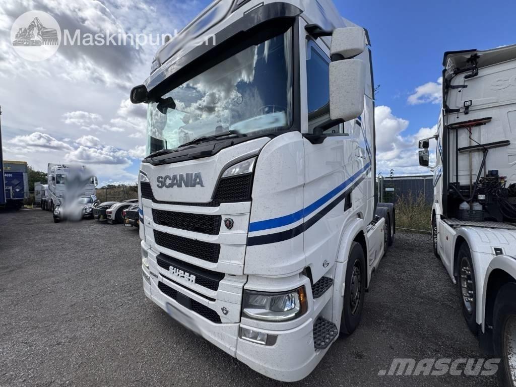 Scania R 520 Nyergesvontatók