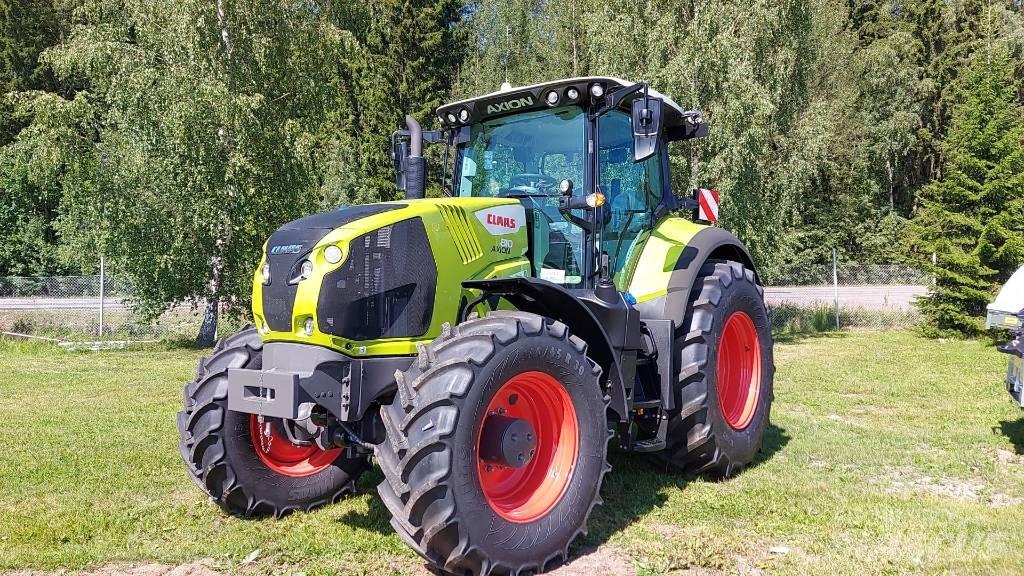 CLAAS Axion 810 Traktorok