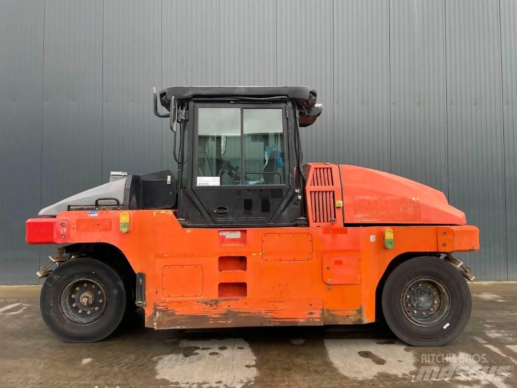Dynapac CP224 Pneumatikus kerekes hengerek