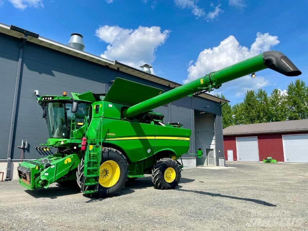 John Deere S 670 i Kombájnok