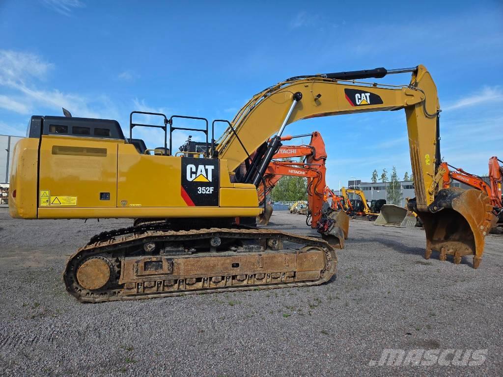 CAT 352 F Lánctalpas kotrók