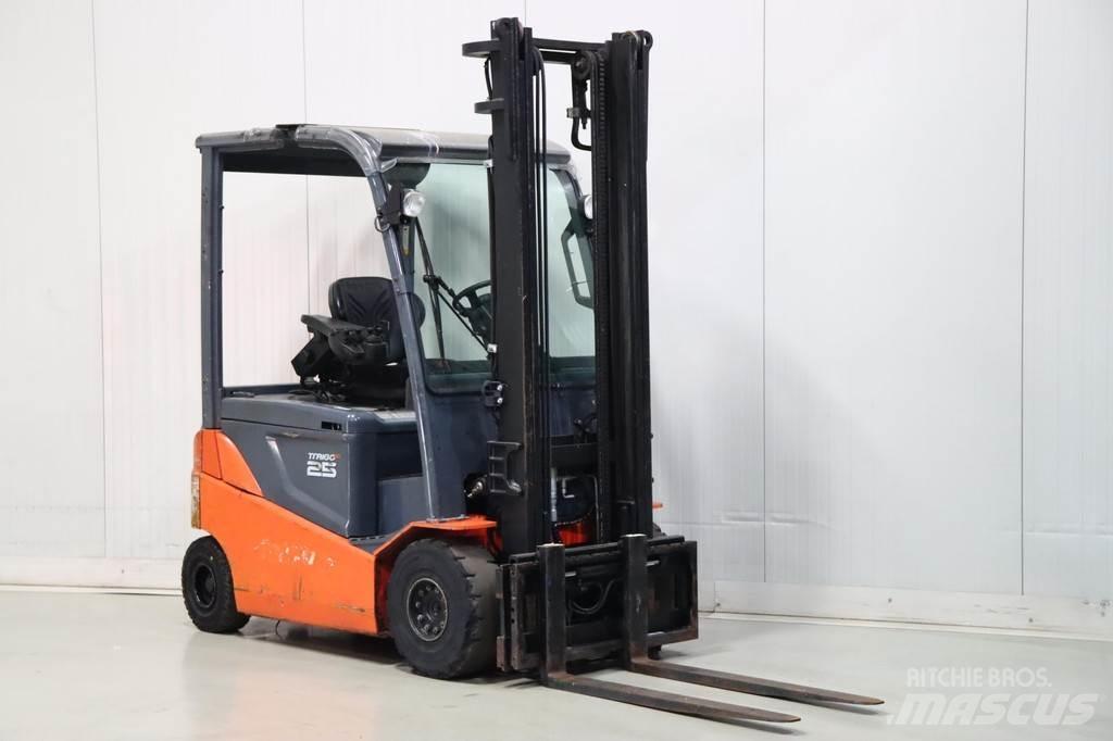 Toyota 8FBMKT25 Elektromos targoncák