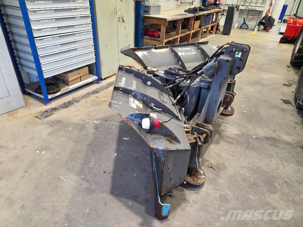 Holms PV2,8  3P fäste Hóeltakarítók