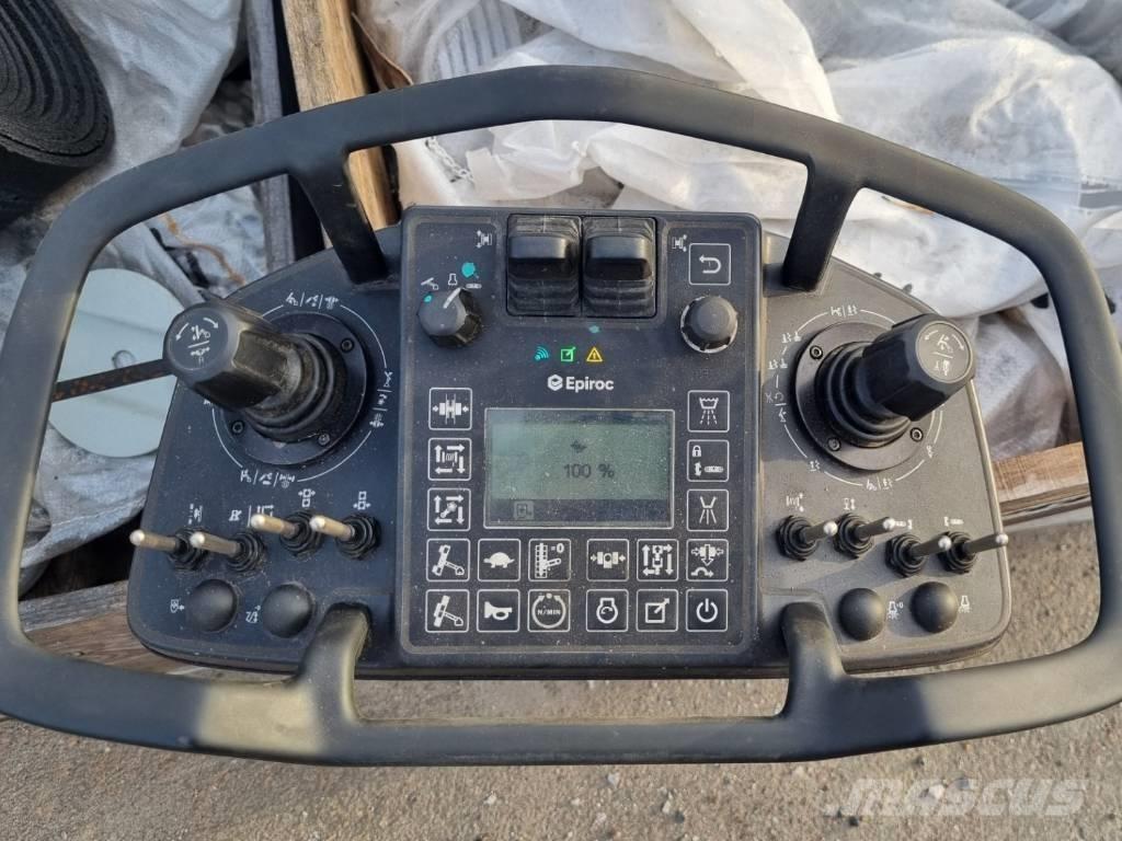 Epiroc FlexiROC T20R Talaj fúró