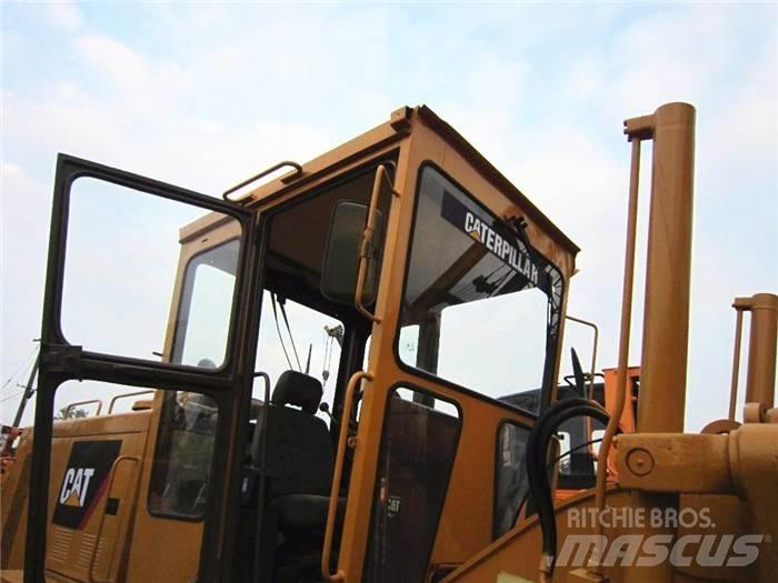 CAT 140 G Gréderek