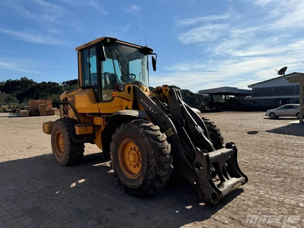 Volvo L 60 F Gumikerekes homlokrakodók