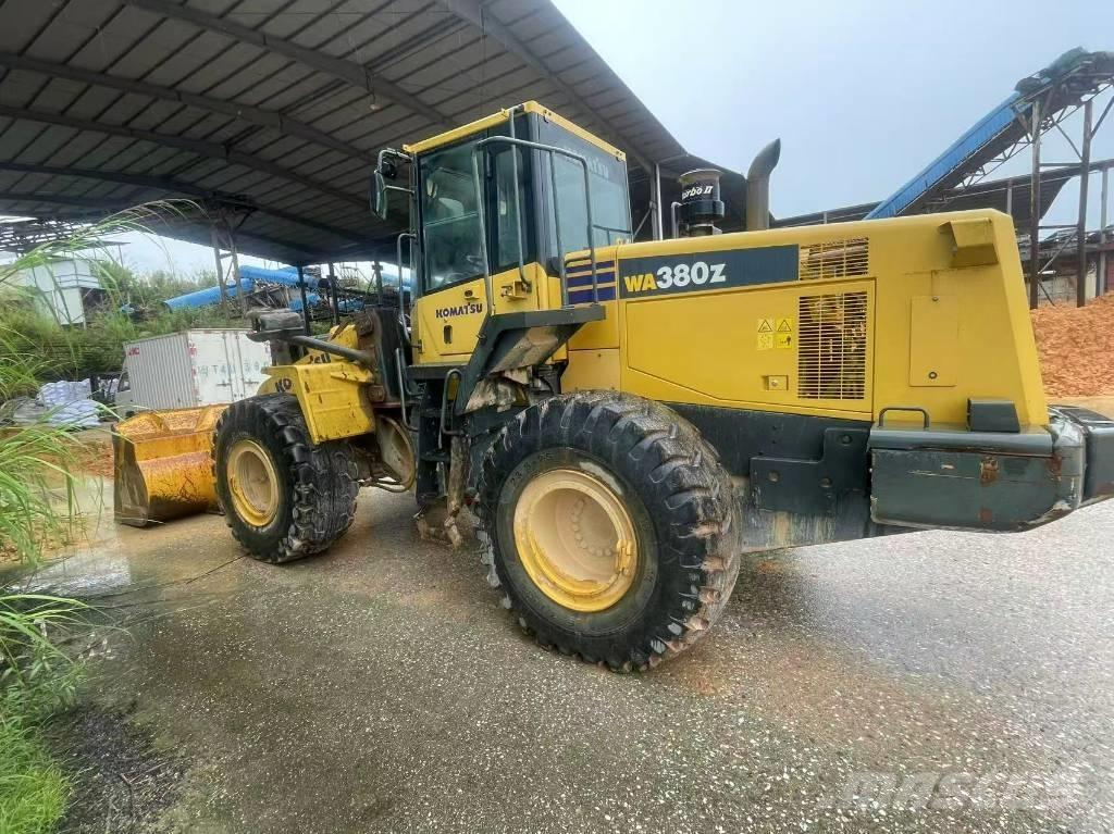 Komatsu WA 380-6 Gumikerekes homlokrakodók