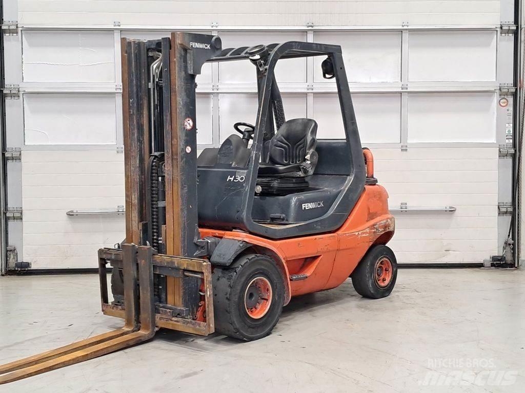 Linde H30D-03 Dízel targoncák