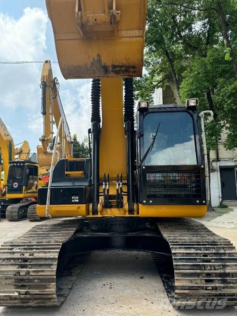 CAT 320 D Közepes (midi) kotrók 7 t - 12 t