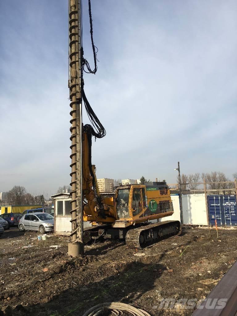 Bauer RTG 16 T Vibrátoros cölöpverő