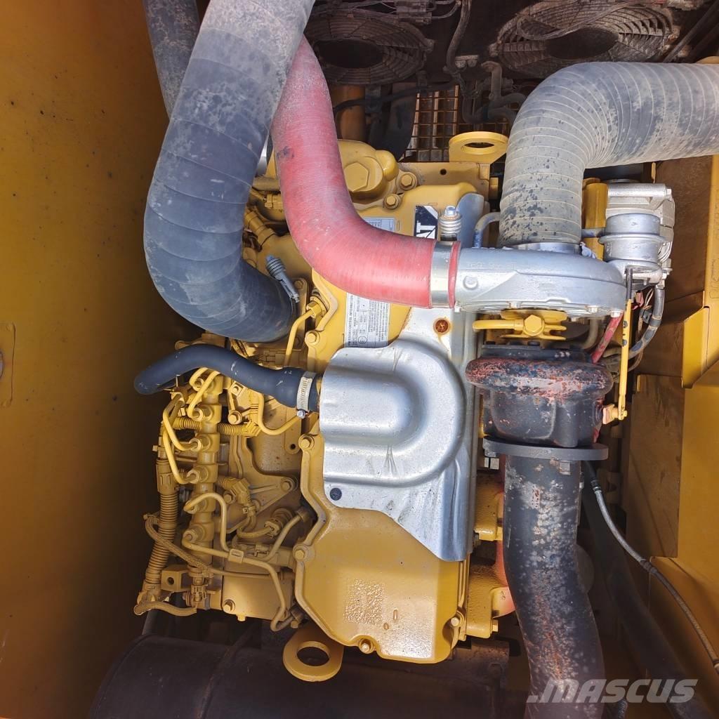 CAT 320 GC Lánctalpas kotrók