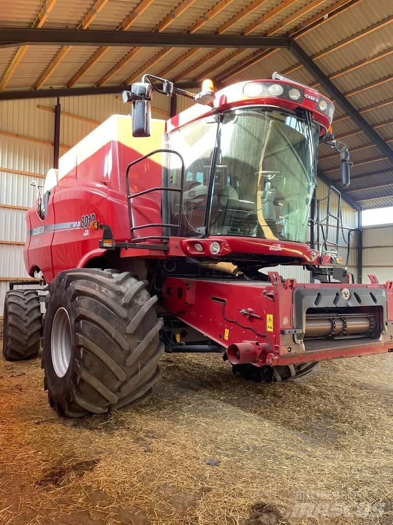 Case IH 8010 Kombájnok