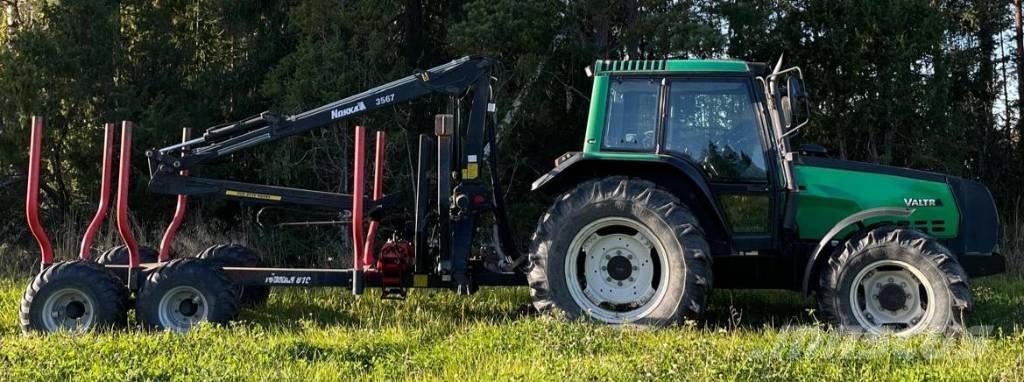 Valtra 6300 Traktorok