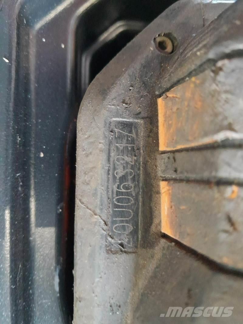  . ULTRA GRIP 40 Építőipar - Egyebek