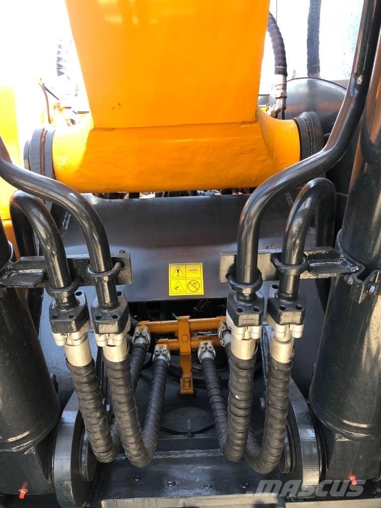 Hyundai R220LC-9S Lánctalpas kotrók