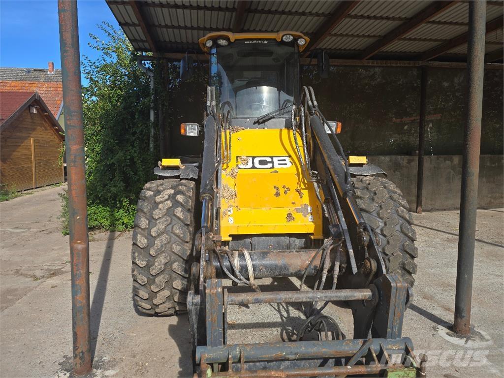 JCB 416 HT Gumikerekes homlokrakodók