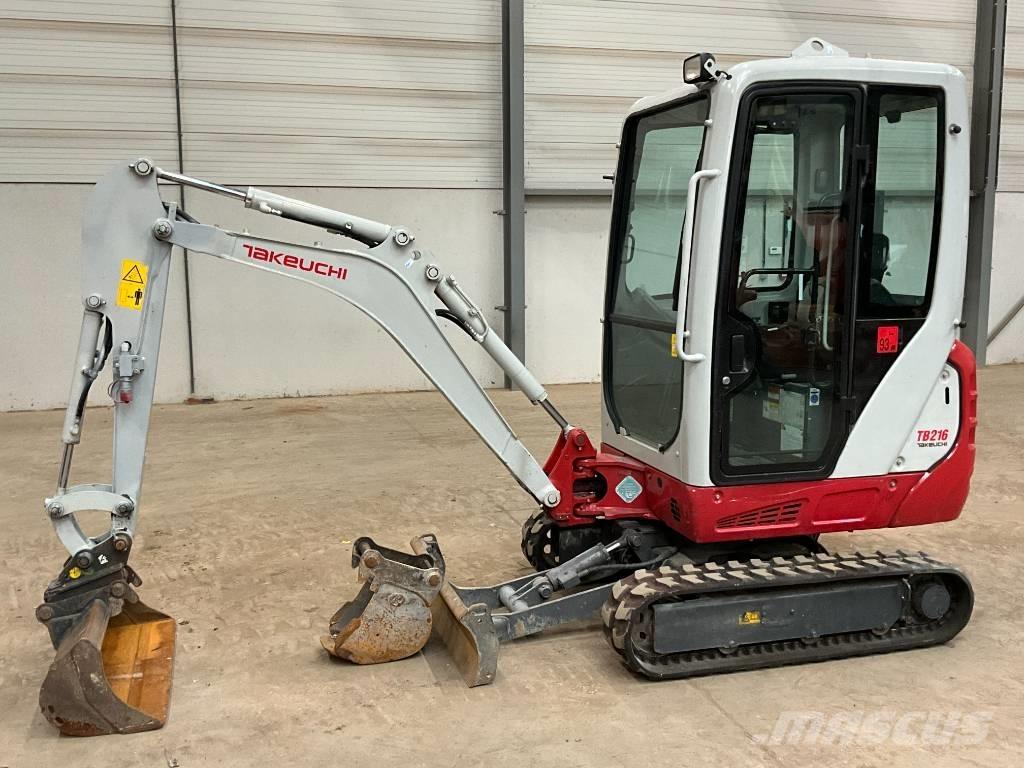 Takeuchi TB 216 Mini kotrók < 7t