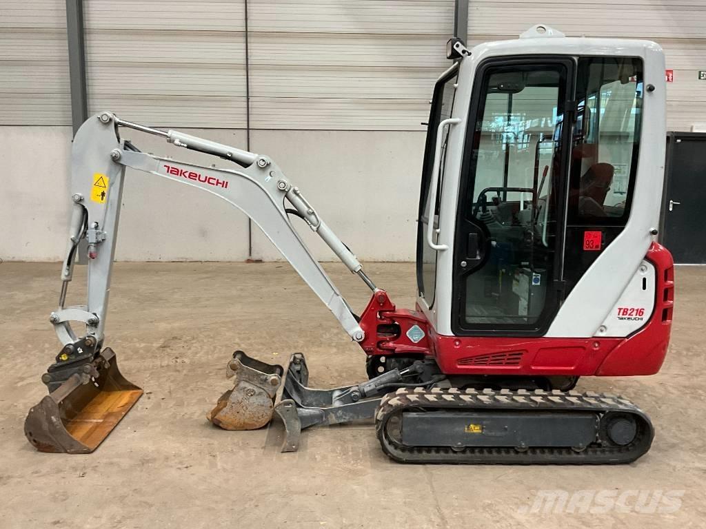 Takeuchi TB 216 Mini kotrók < 7t