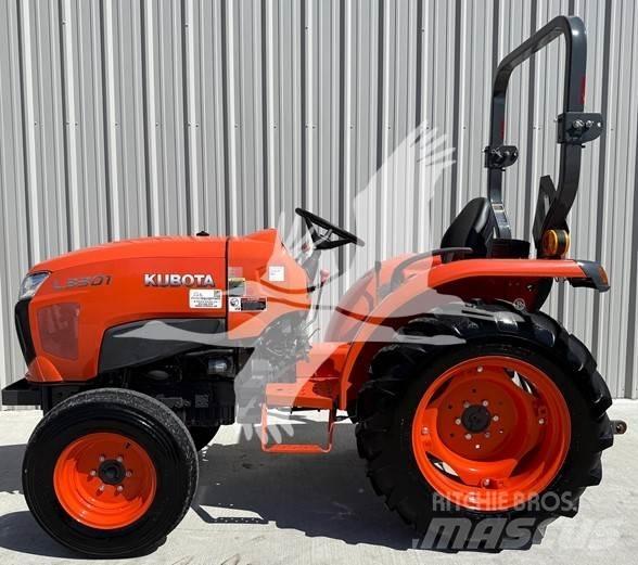 Kubota L3301 Traktorok