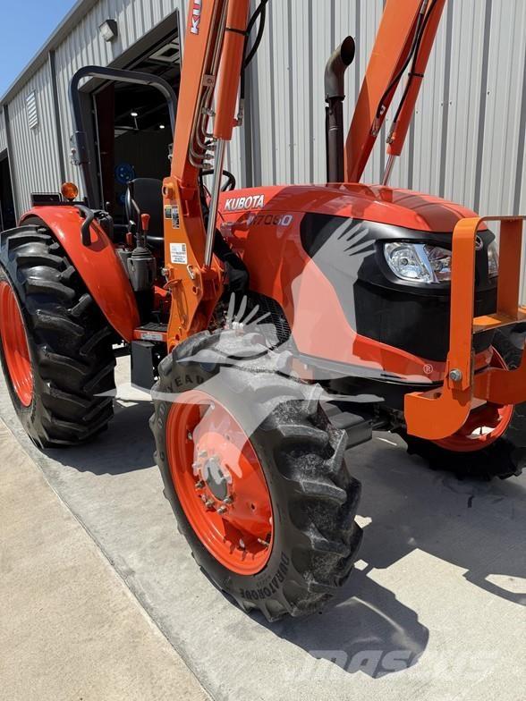 Kubota M7060 Traktorok