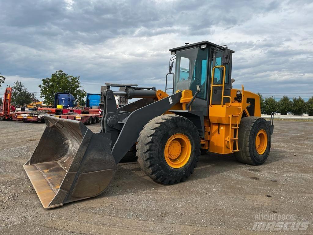 XCMG ZL50G Gumikerekes homlokrakodók