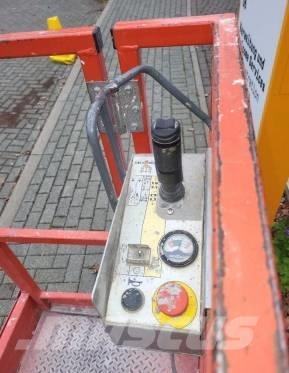 SkyJack SJ 12 Ollós emelők