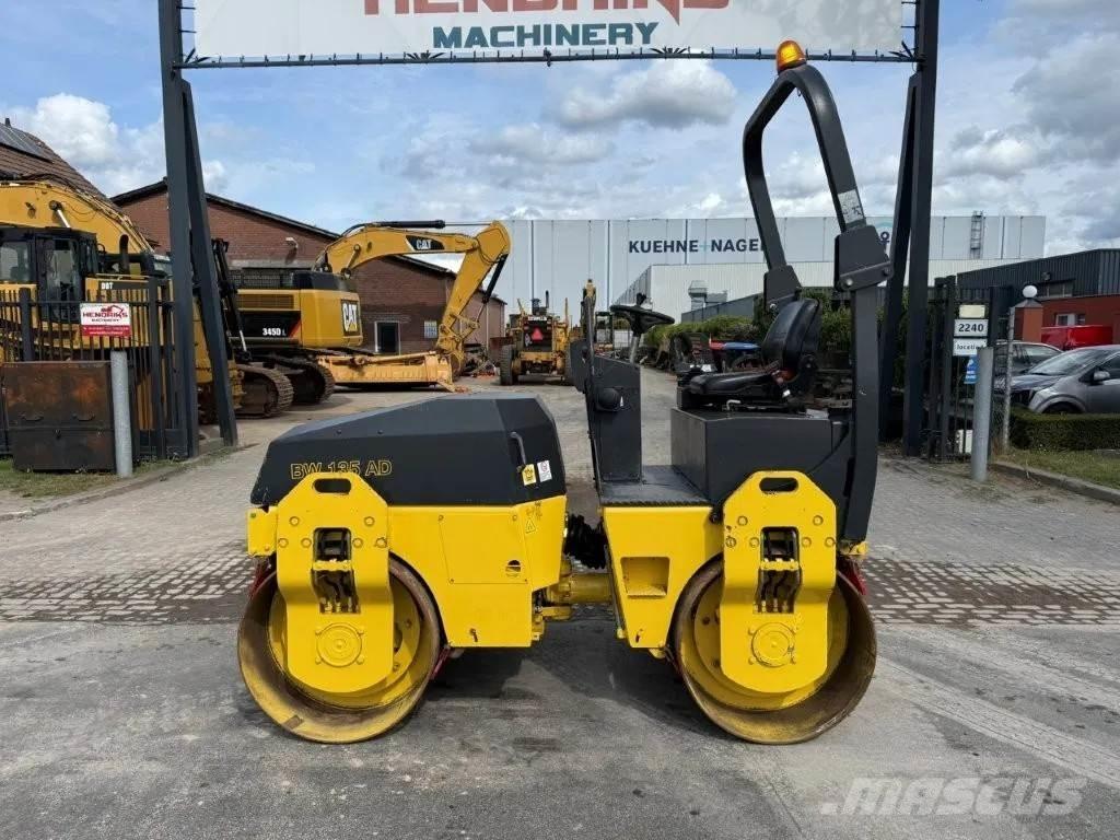 Bomag BW135AD Ikerdobos hengerek