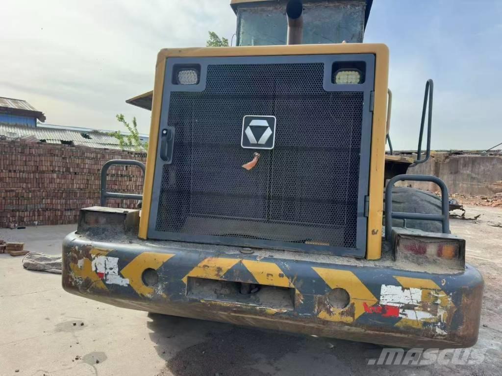 XCMG LW500FV Gumikerekes homlokrakodók