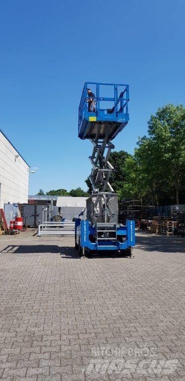 Genie GS3268RT Ollós emelők