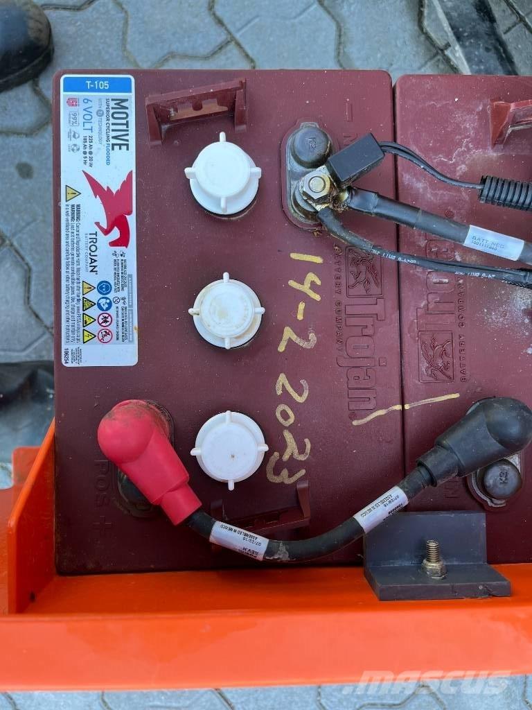 JLG 1230 ES Személyemelők