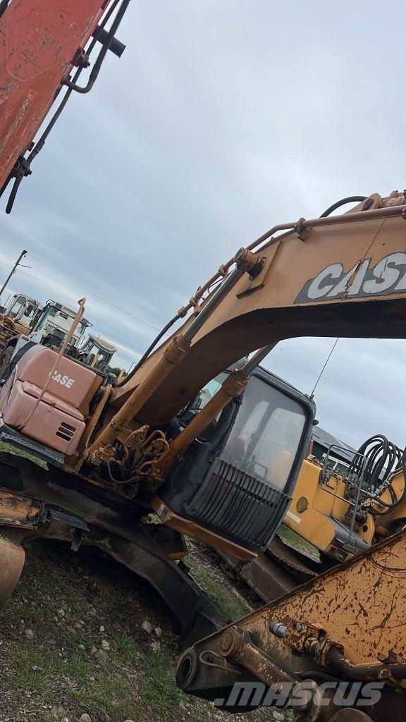 CASE CX 210 Vezetőfülke és belső tartozékok