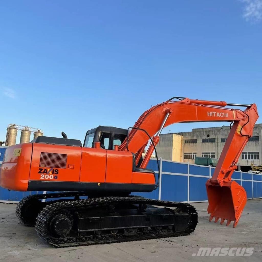 Hitachi ZX200 Lánctalpas kotrók