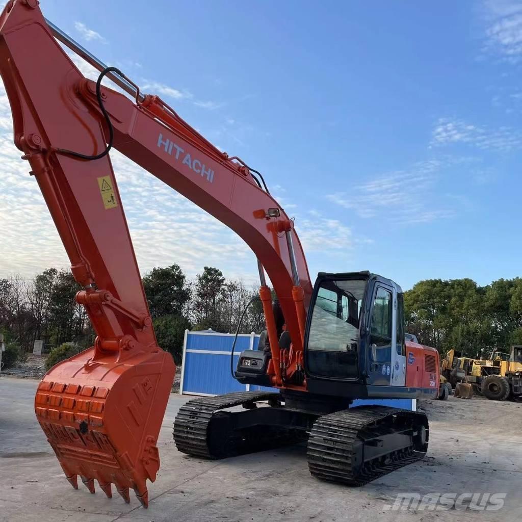 Hitachi ZX200 Lánctalpas kotrók