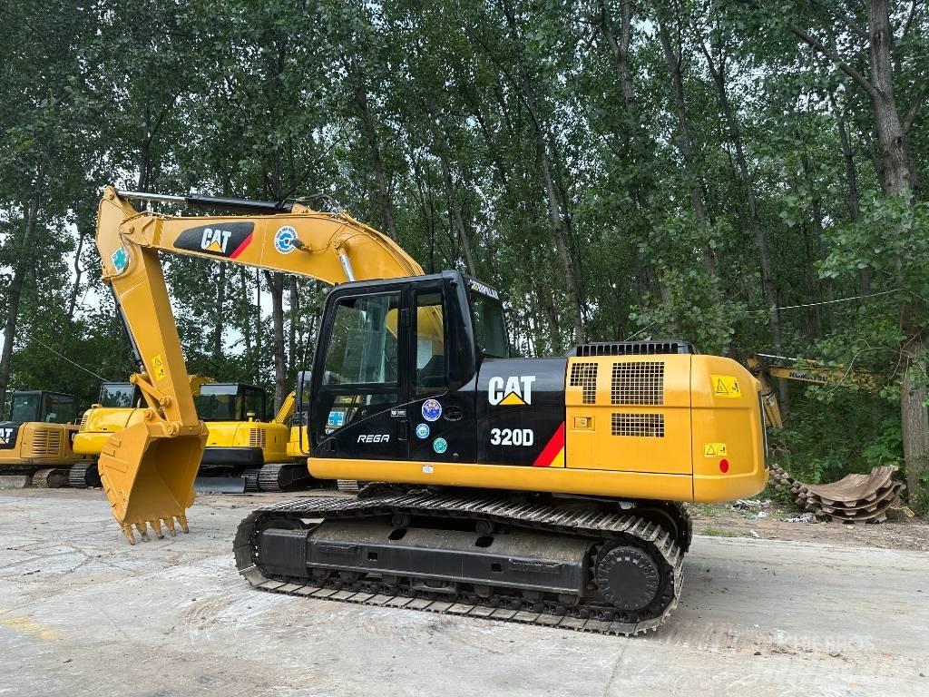 CAT 320D Lánctalpas kotrók