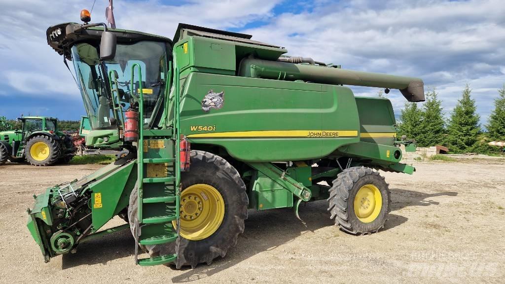 John Deere W 540 Kombájnok