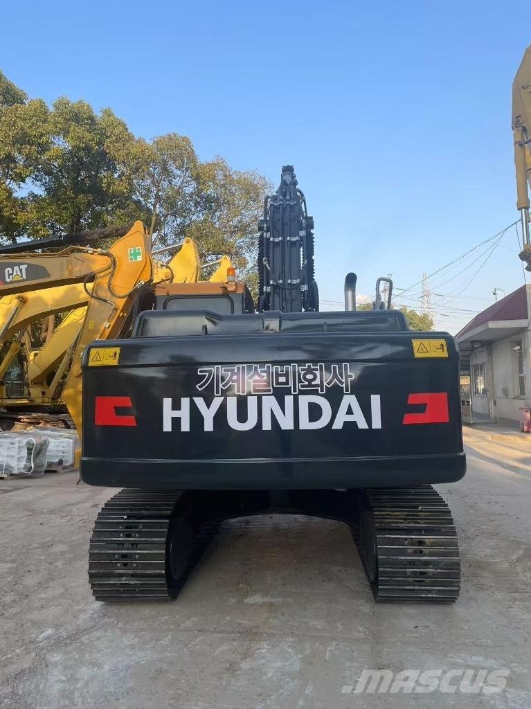 Hyundai 220LC-9S Lánctalpas kotrók