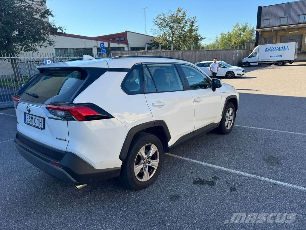 Toyota RAV-4 Kistehergépjárművek