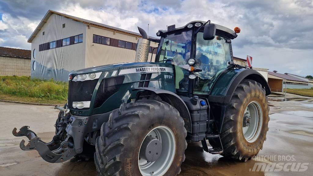 Massey Ferguson 8737 Traktorok