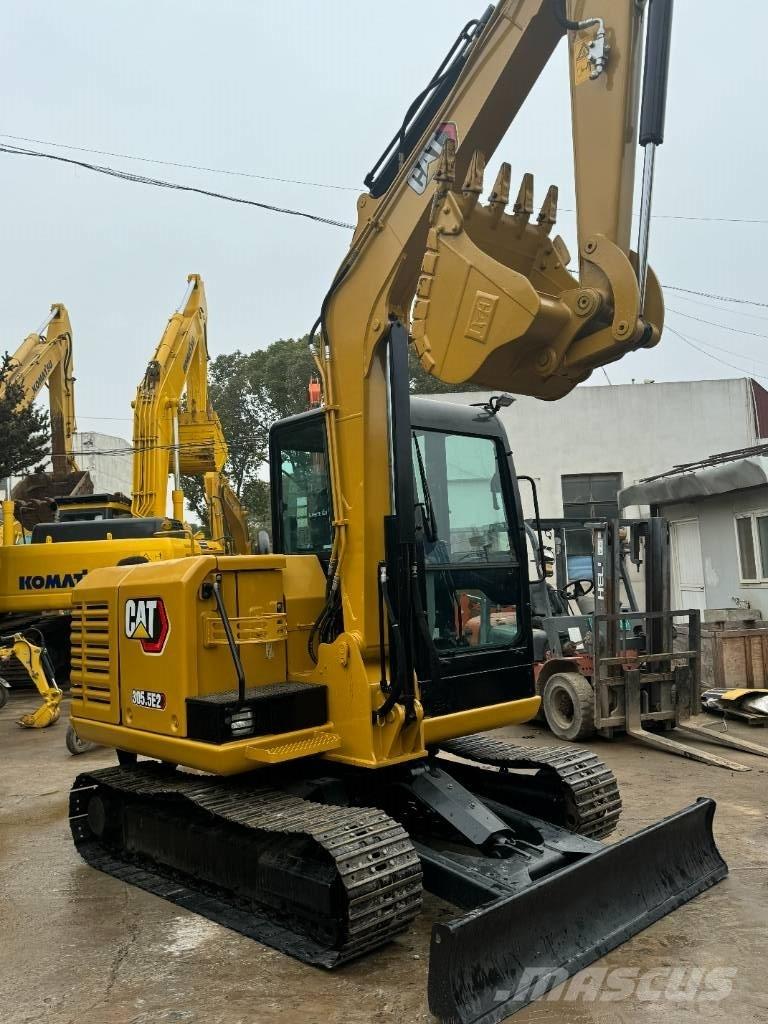 CAT CAT305.5E2 Mini kotrók < 7t