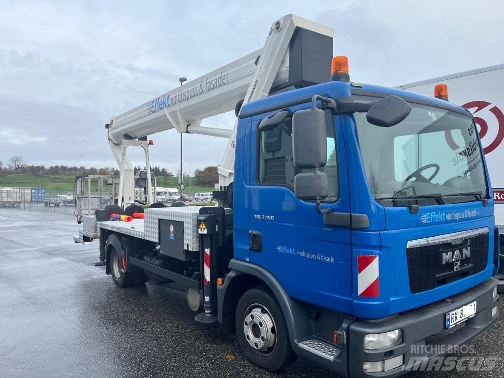 Ruthmann T 330 Teherautóra szerelt emelők és állványok