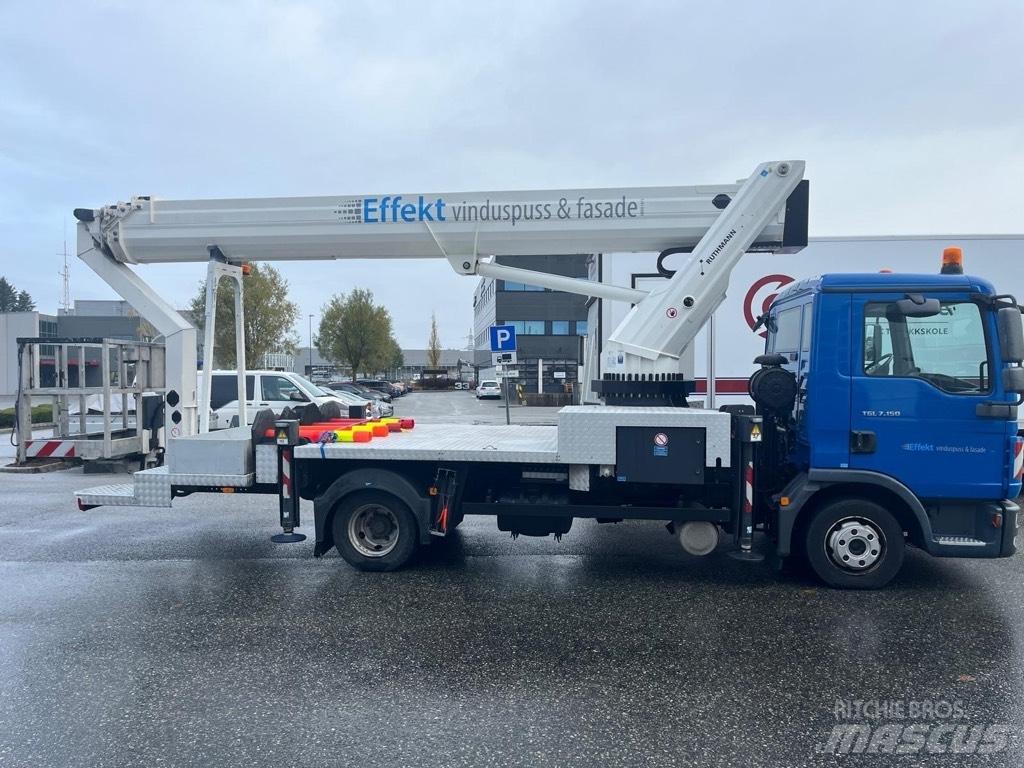 Ruthmann T 330 Teherautóra szerelt emelők és állványok
