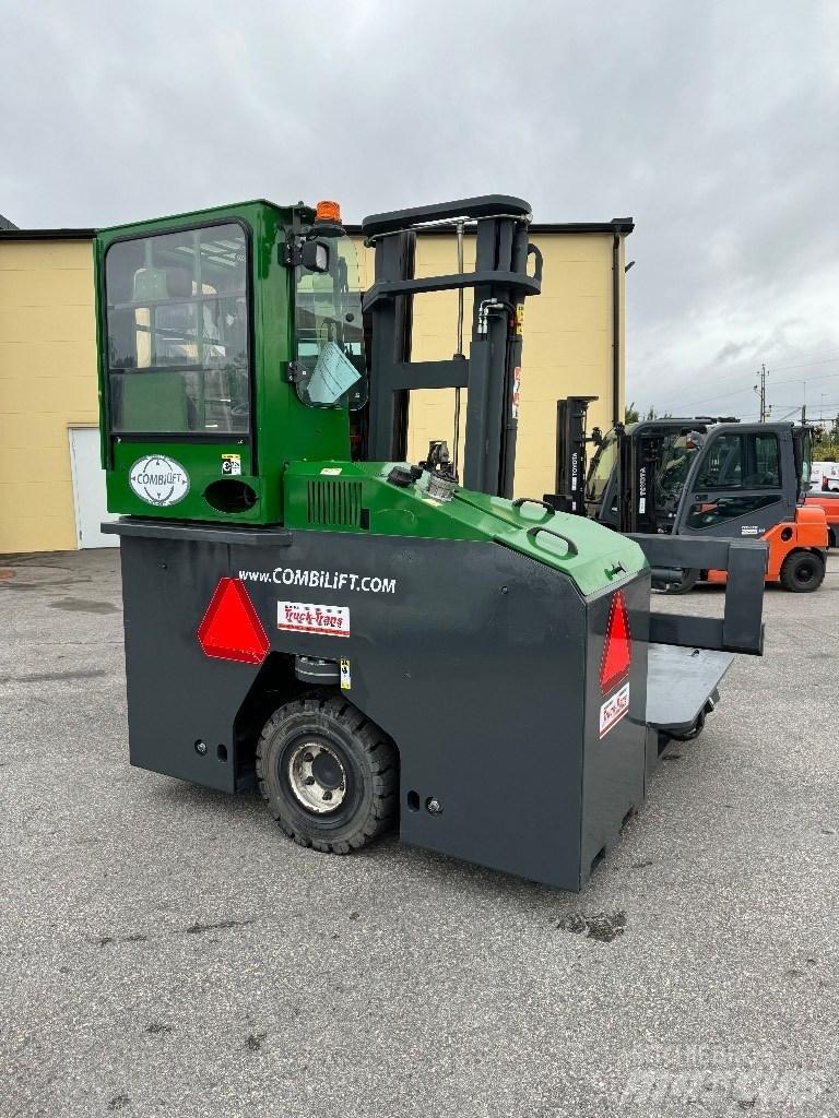 Combilift C4000ET Tolóoszlopos négyutas targonca
